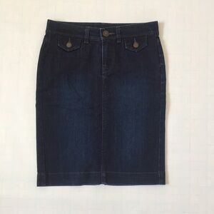 Vintage Uniqlo Slim Fit Slit Back Stretch Skirt 27